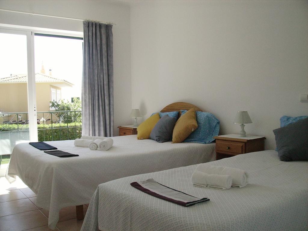Apartamento Casa Do Sol Daire Lagos Oda fotoğraf