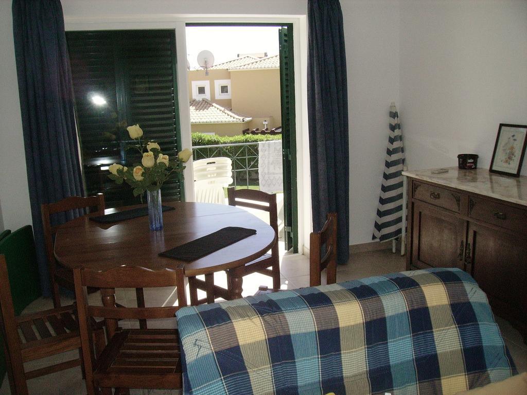 Apartamento Casa Do Sol Daire Lagos Oda fotoğraf